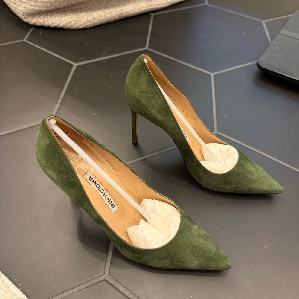 Manolo Blahnik Olive Green Suede Heels